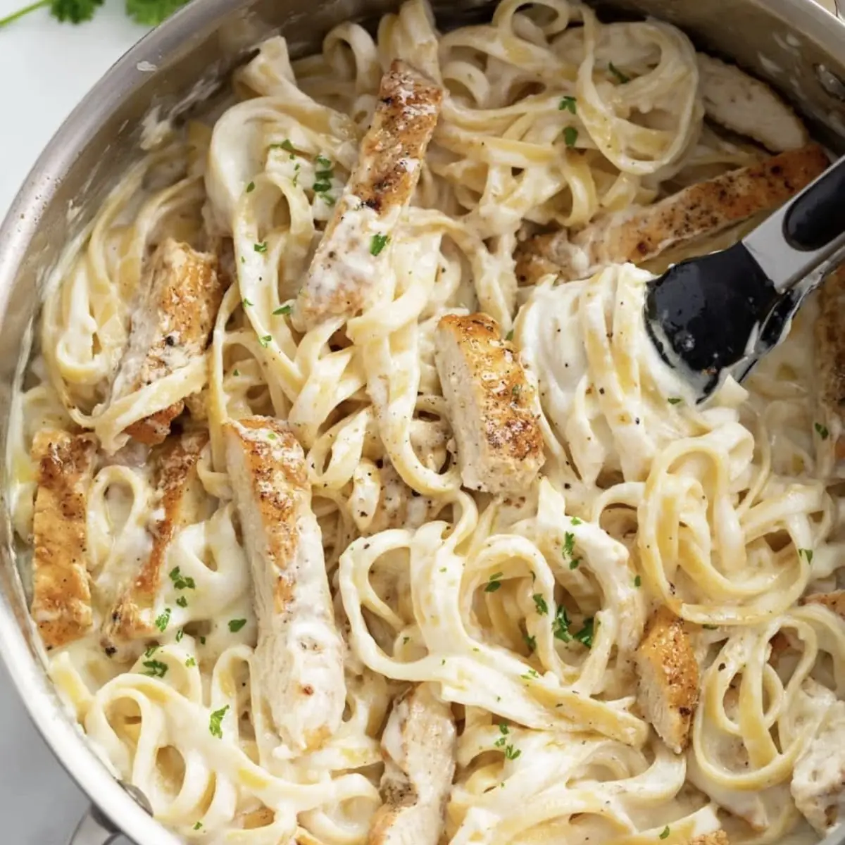 Chicken Alfredo Pasta