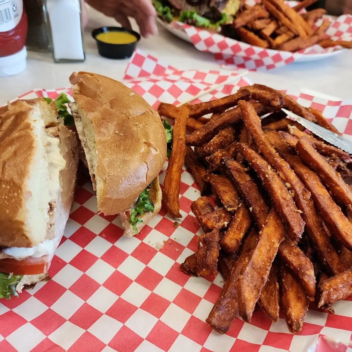 Grilled Chicken Pesto