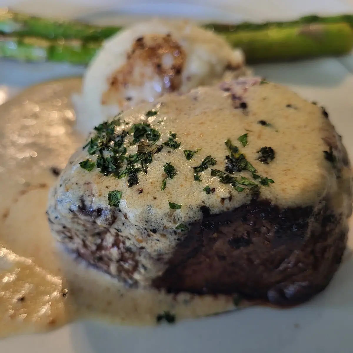 Filet Mignon Asparagus with With