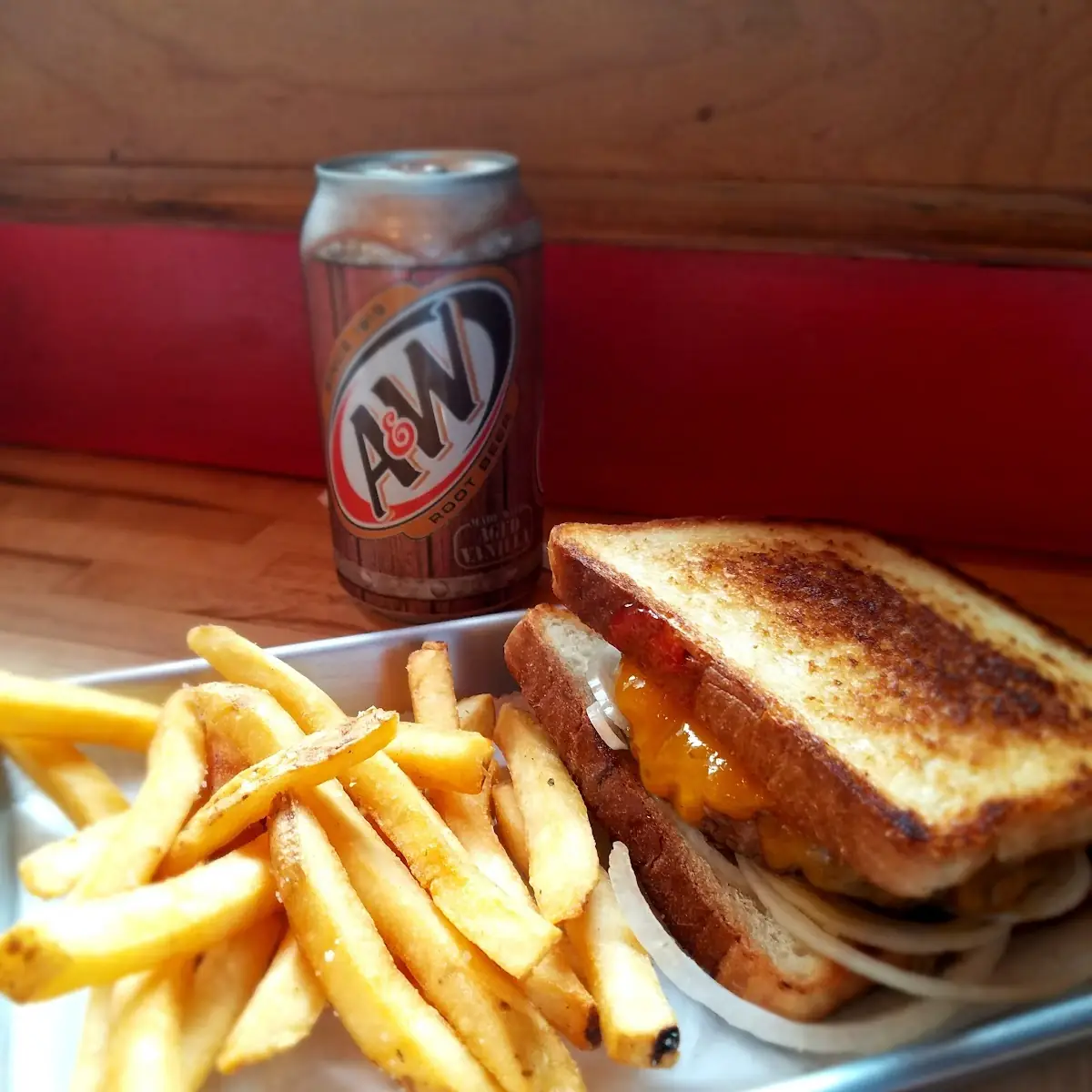 Cheddar Burger