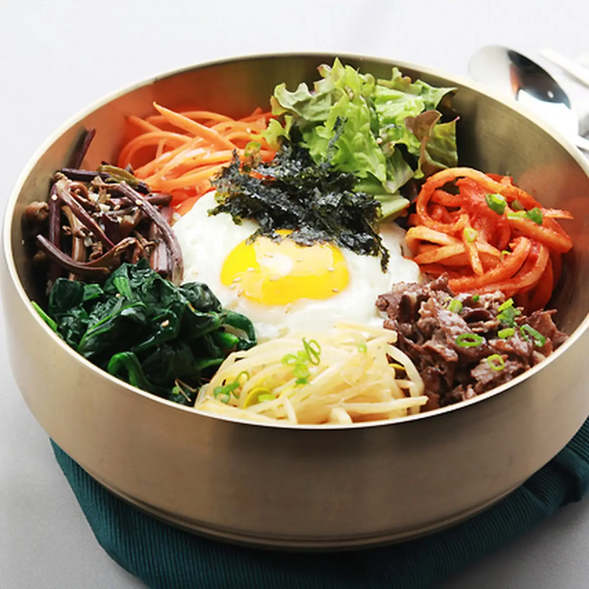 a5 bibimbap w beef 비빔밥