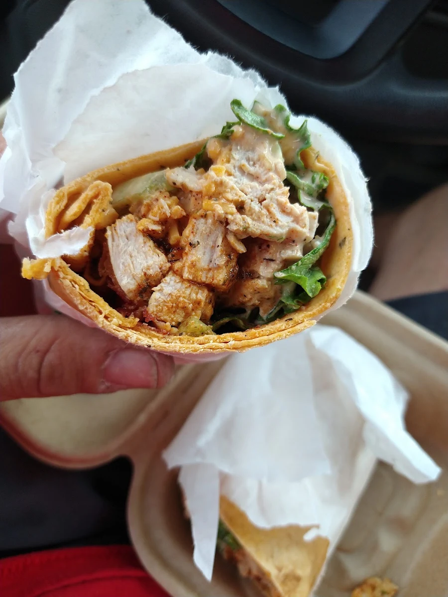 Grilled Chicken Pimiento Wrap