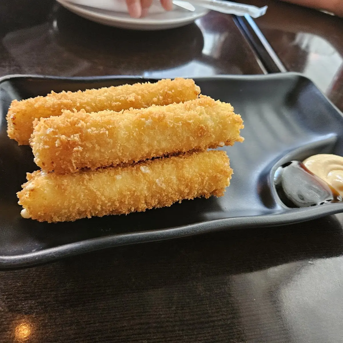 Mozzarella Cheese Sticks in Tempura