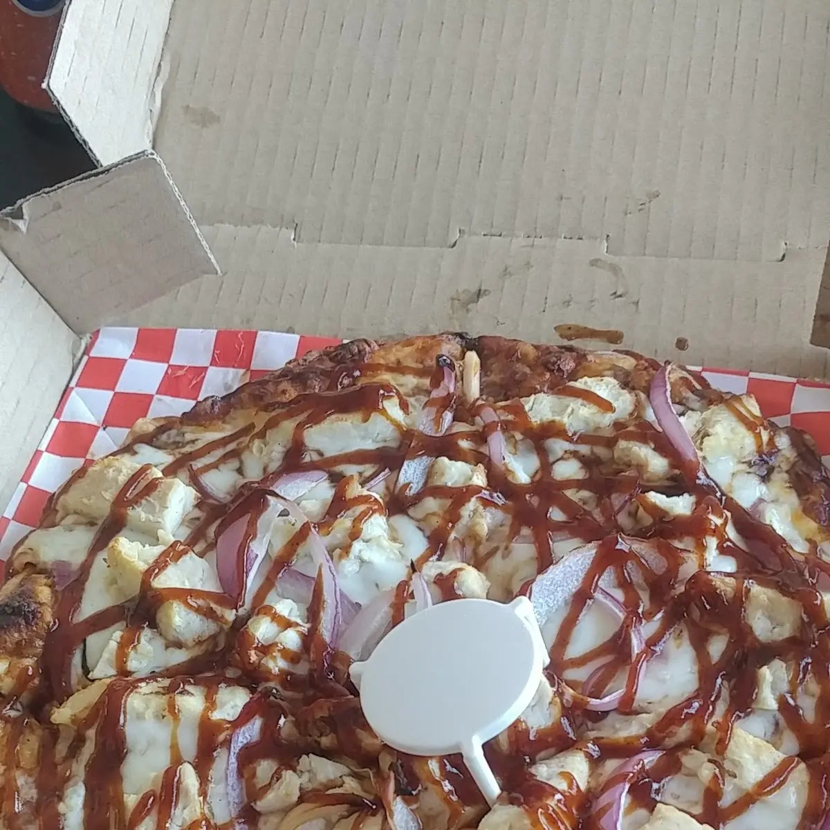 BBQ Chicken Pizza Extra BBQ Sauce