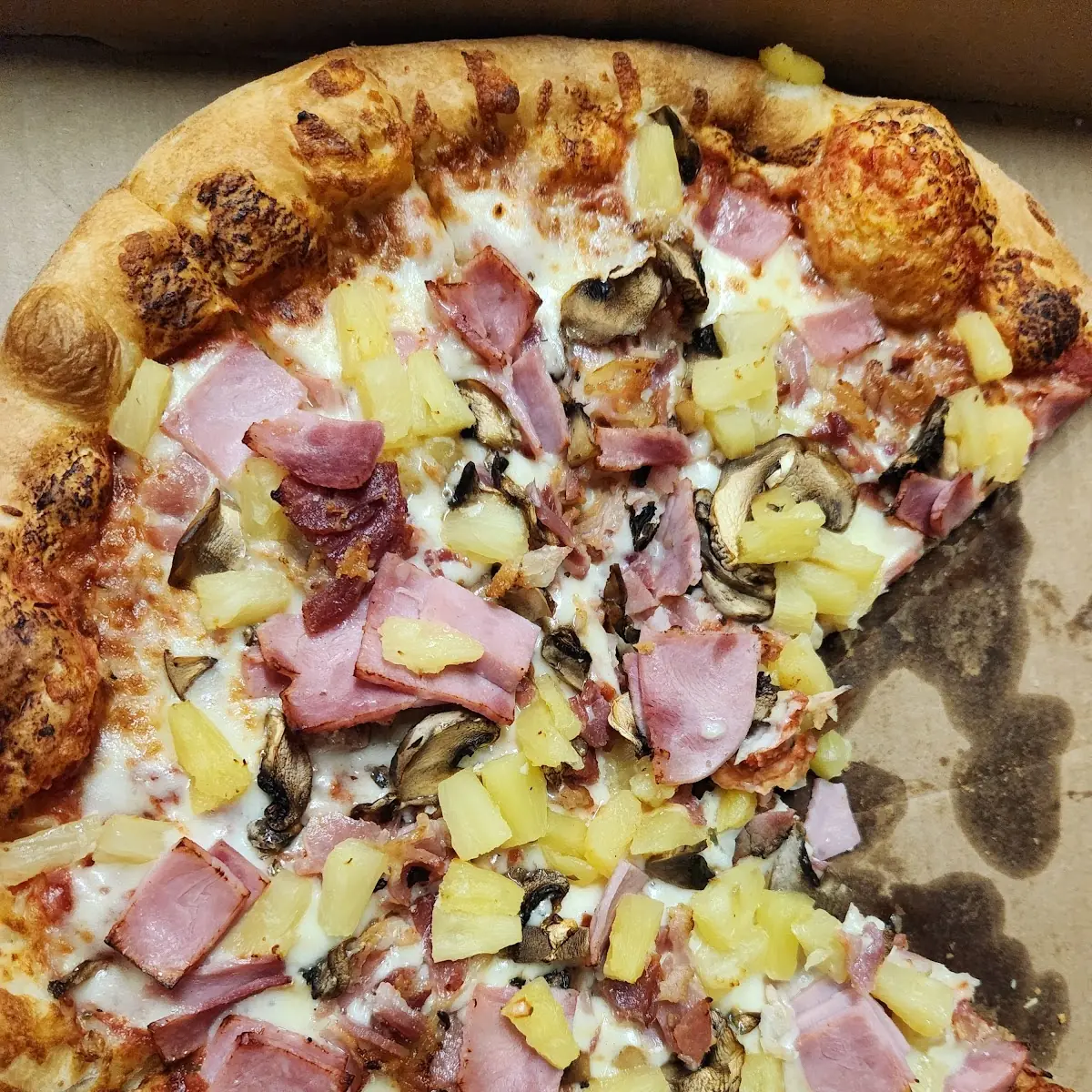 Hawaiian Pizza