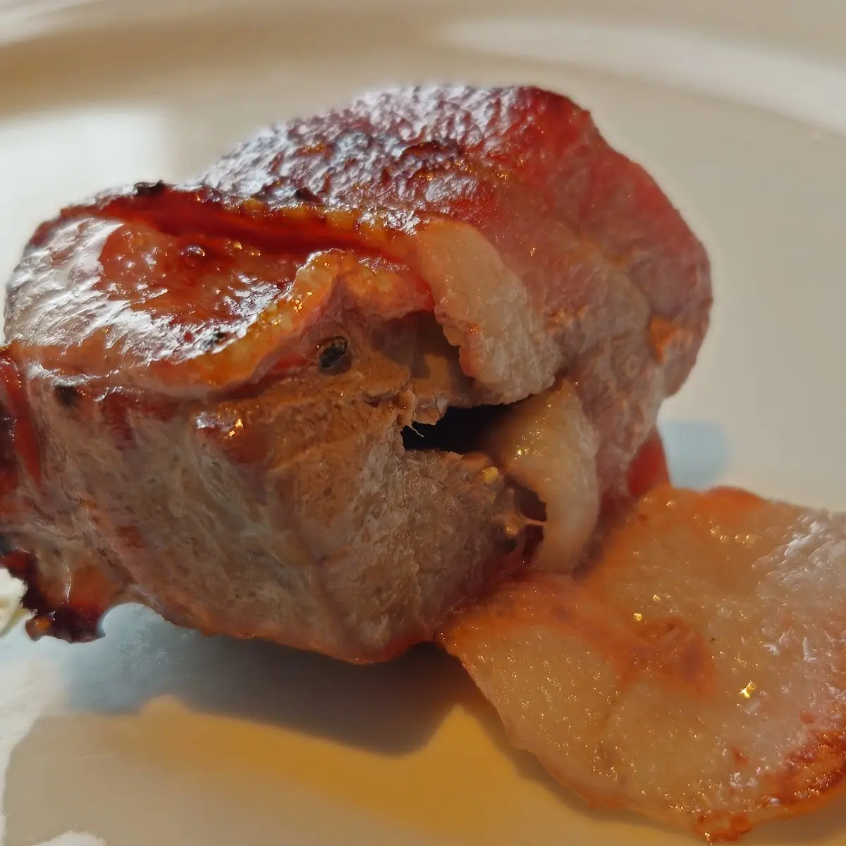 Bacon-Wrapped Steak