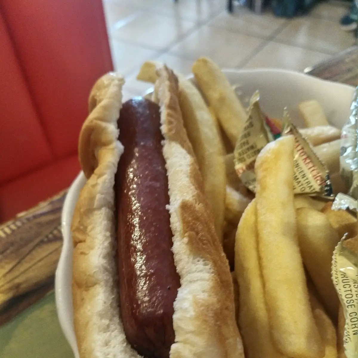 Kid’S Hot Dog with Fries