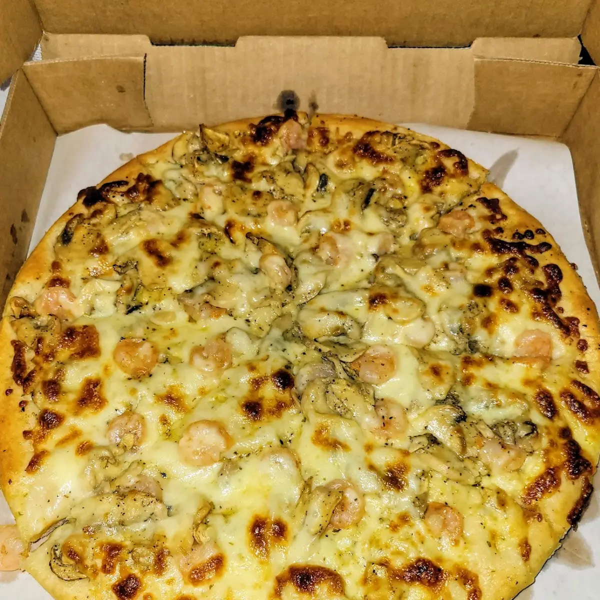 Lemon Pepper Shrimp Pizza