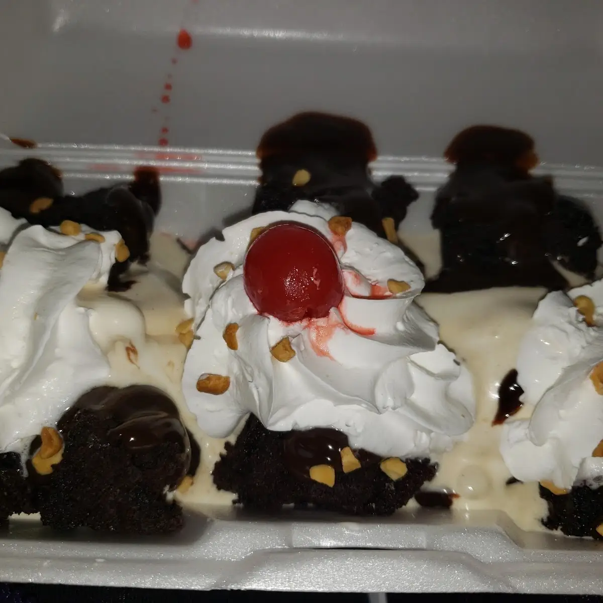 Brownie Sundae
