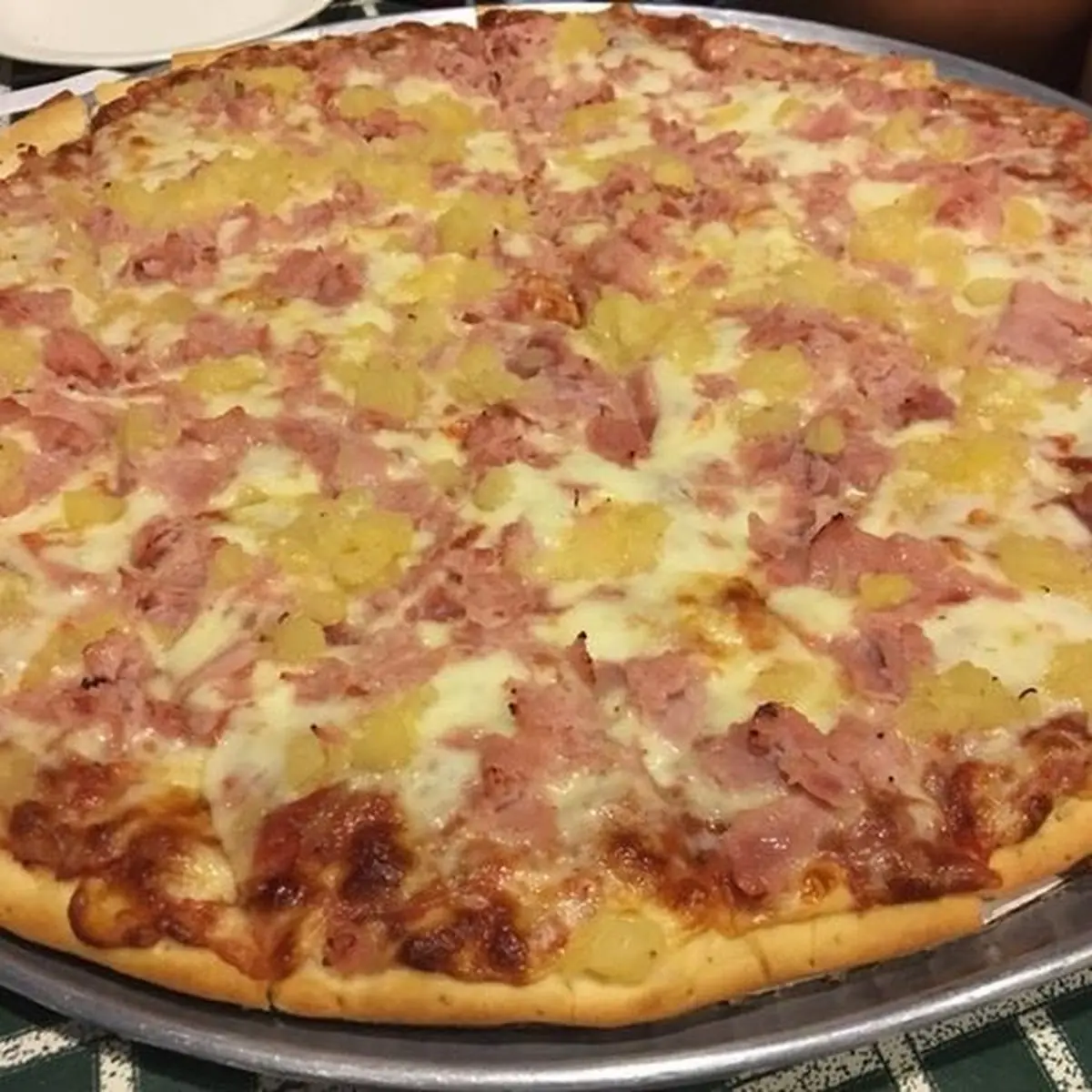 Hawaiian Pizza