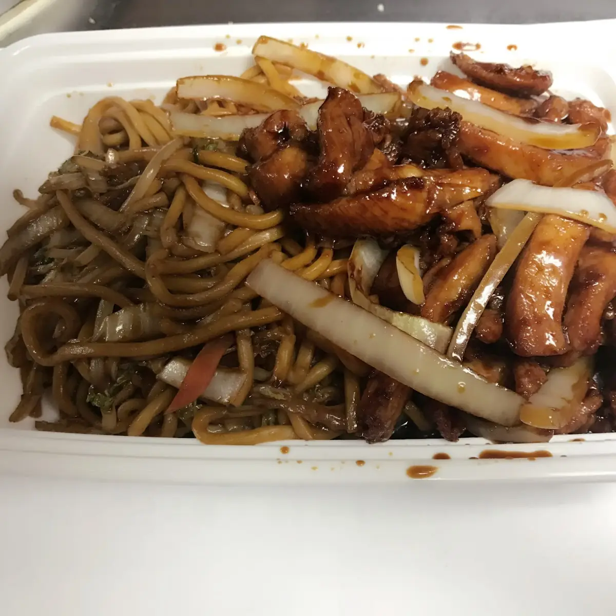 Roast Pork Lo Mein