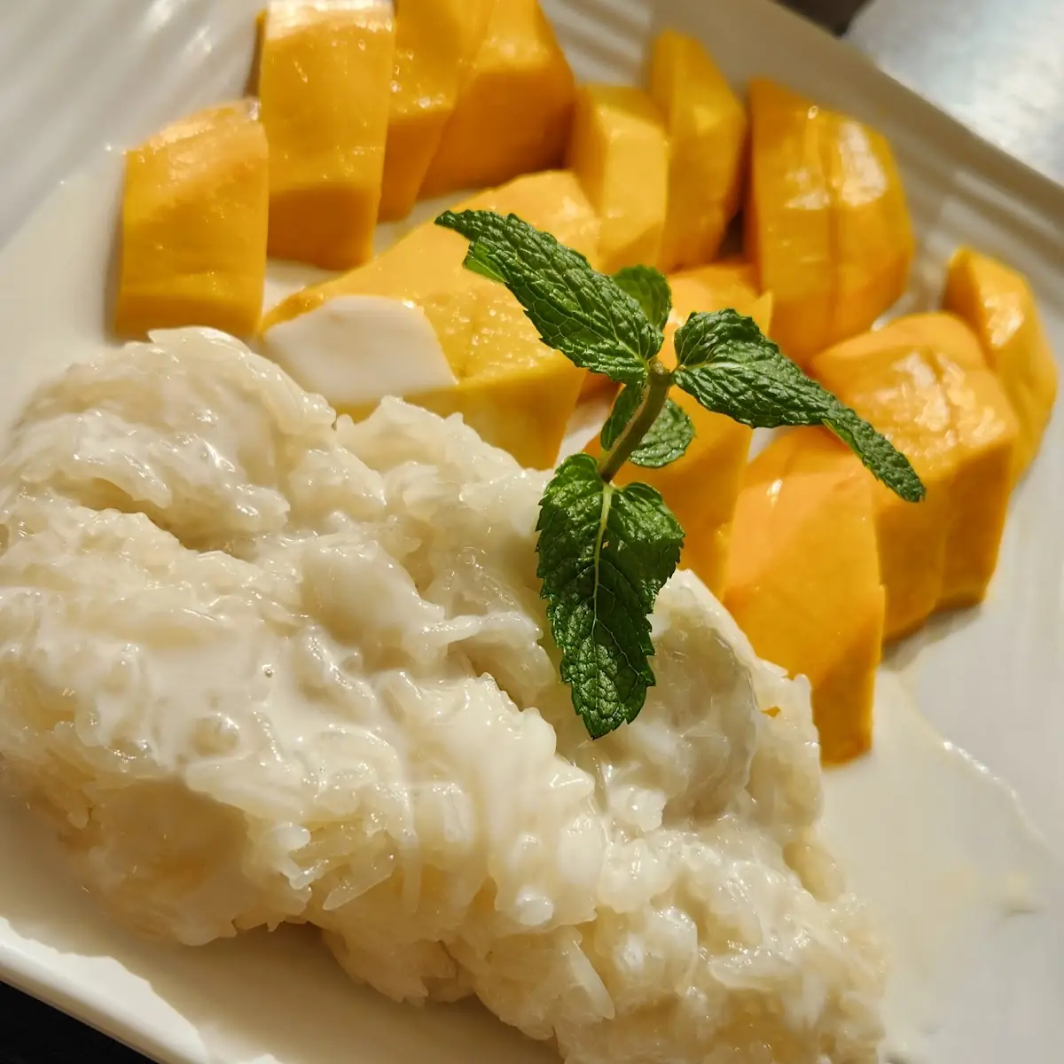 Sweet Sticky Rice with Mango