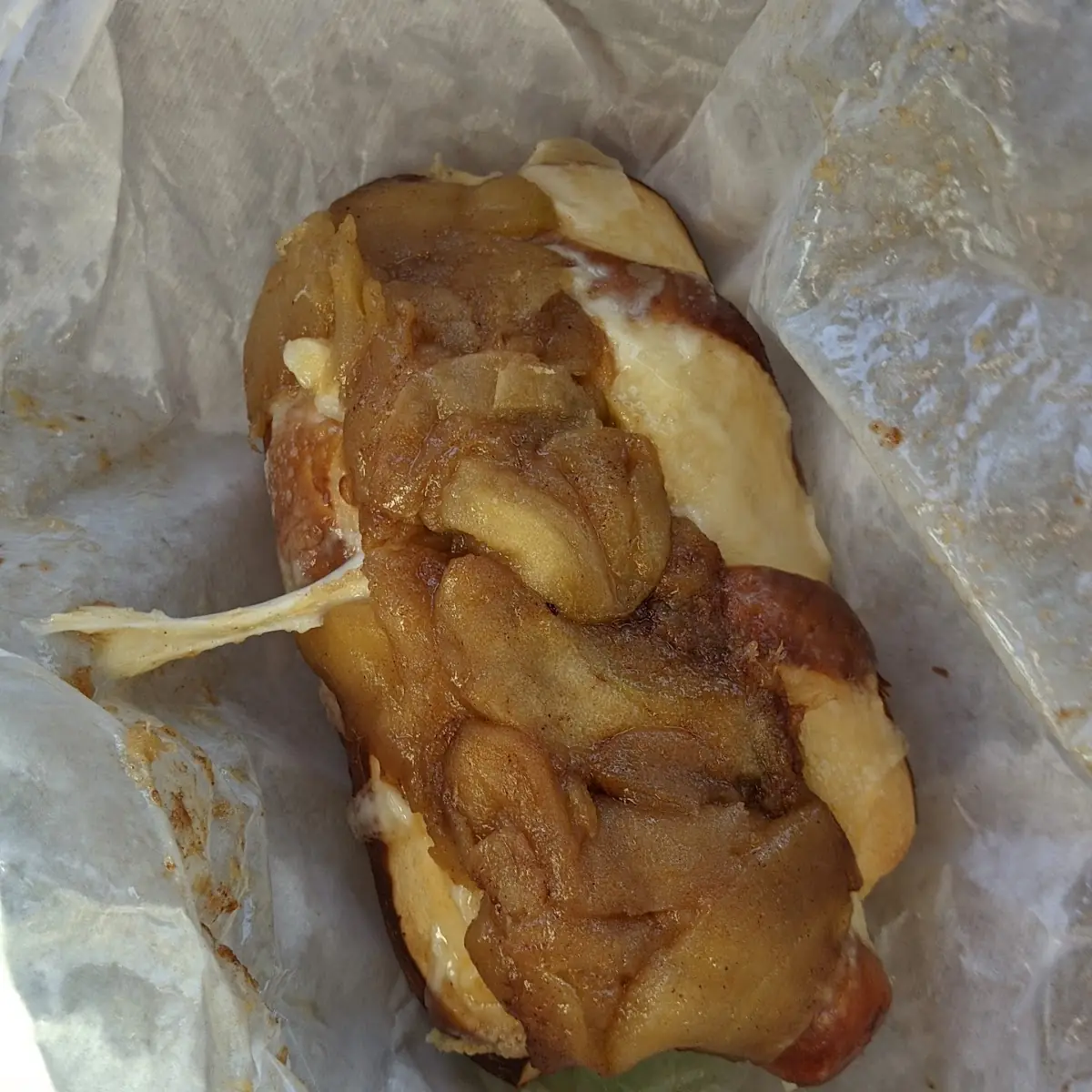 Apple Hot Dog