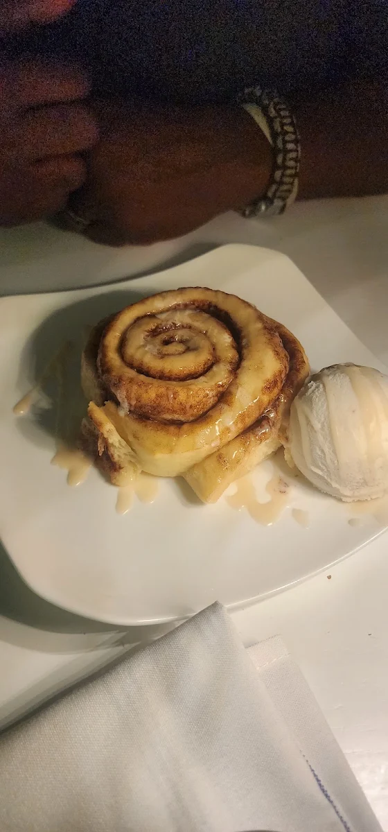Cinnamon Roll