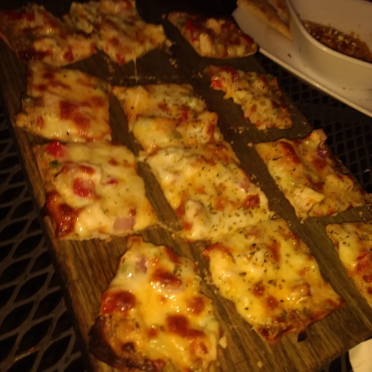 Spicy Chicken Pizza