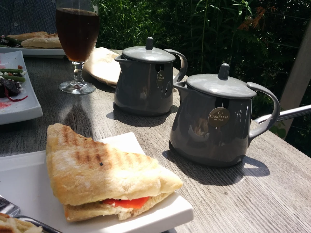 Terrasse Du Café
