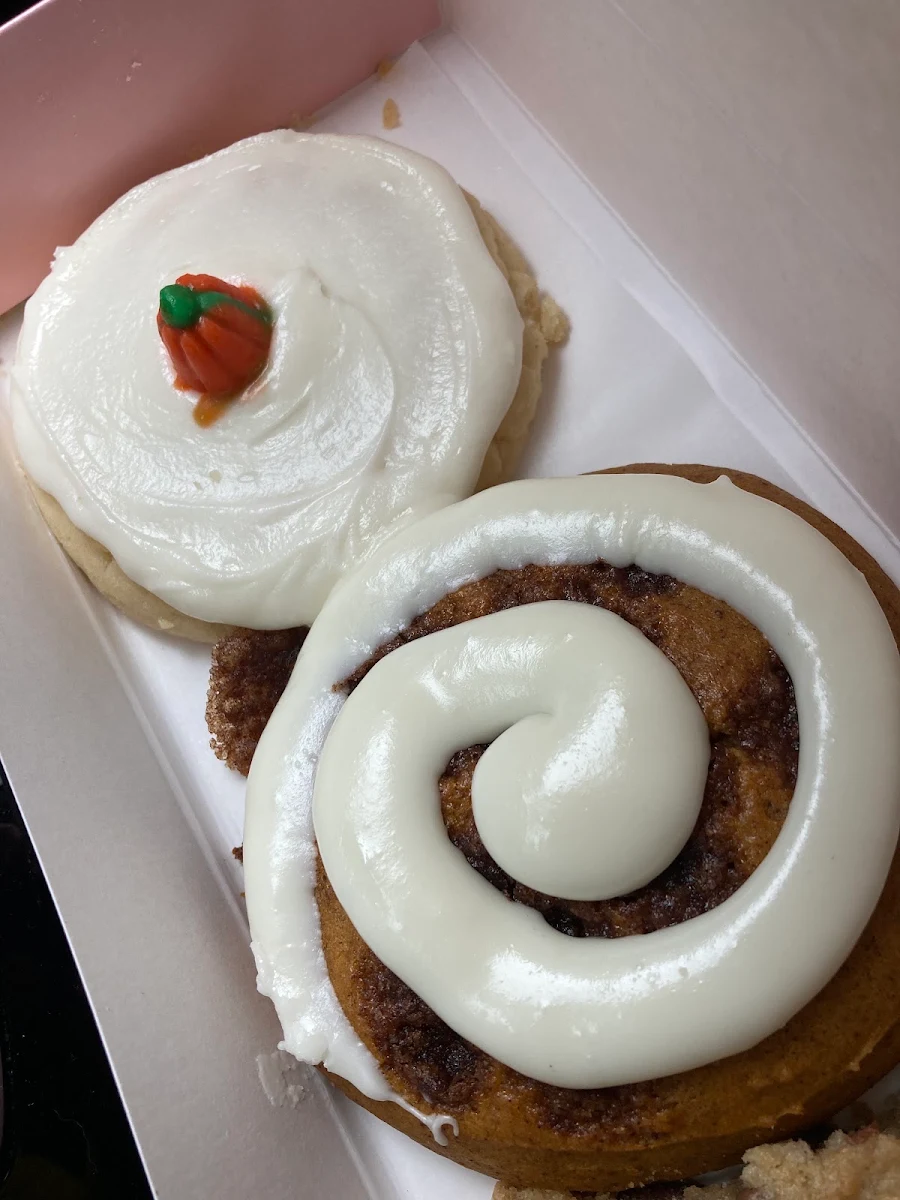 Cinnamon Roll