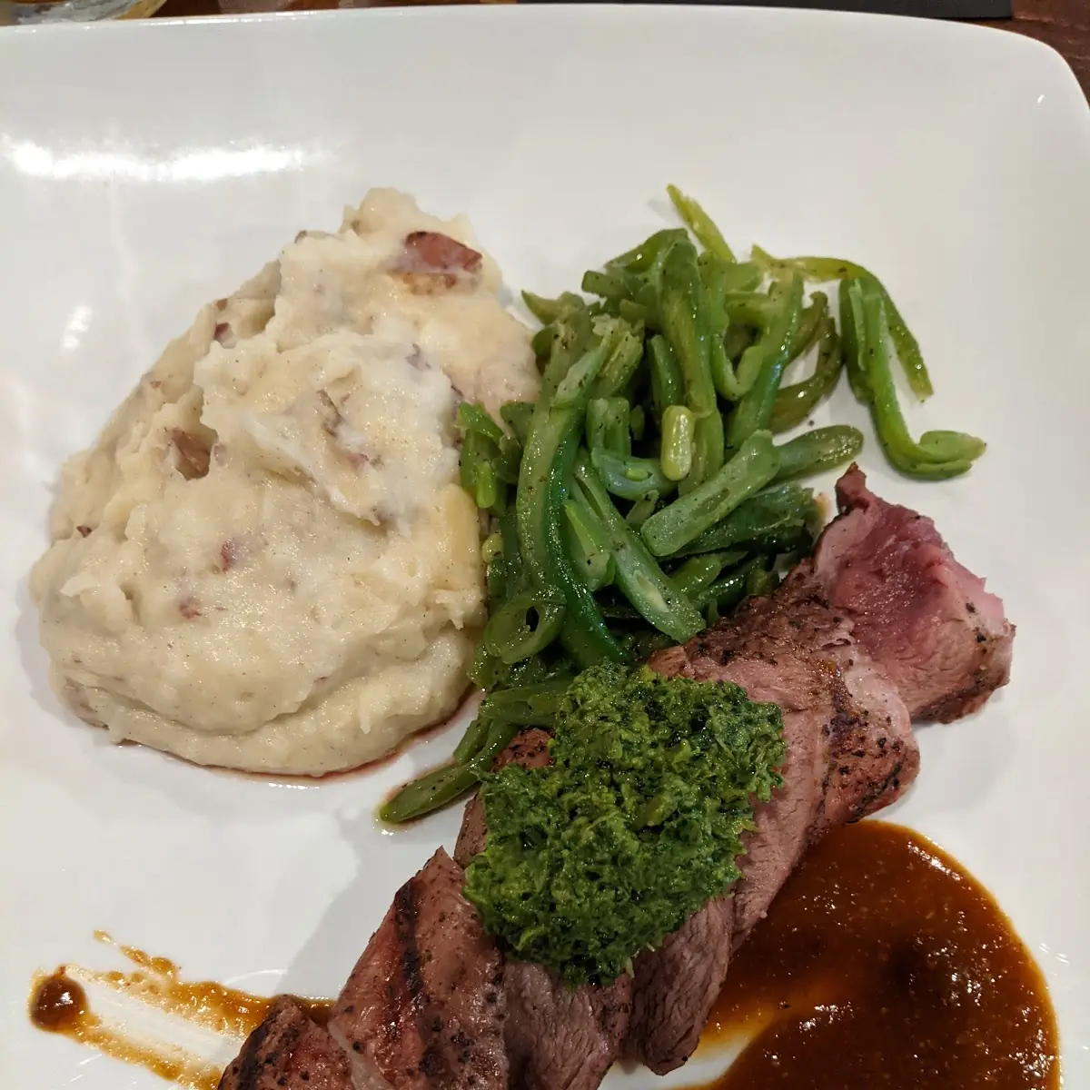 Garlic Mashed Potatoes and Green Beans