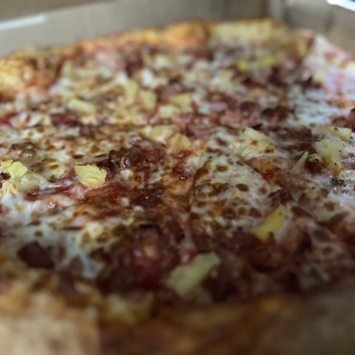 Hawaiian Pizza