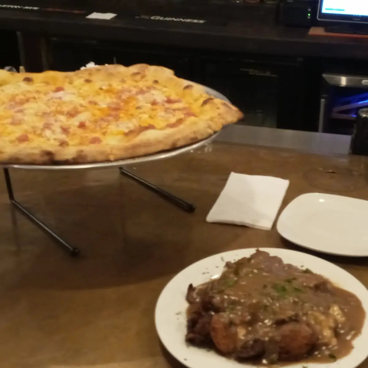 Buffalo Chicken Pizza & Poutine