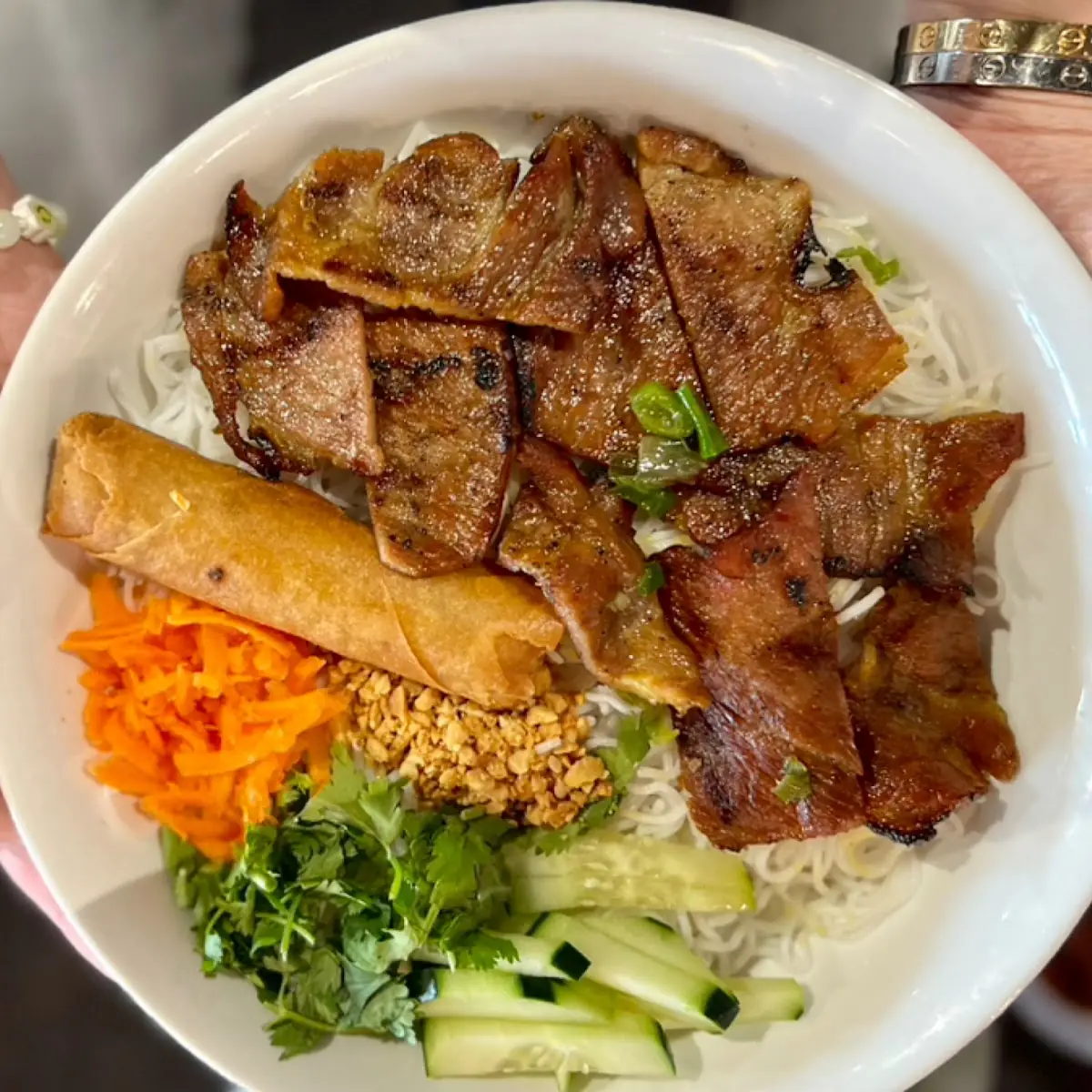 B8. Tofu & Veggie Vermicelli