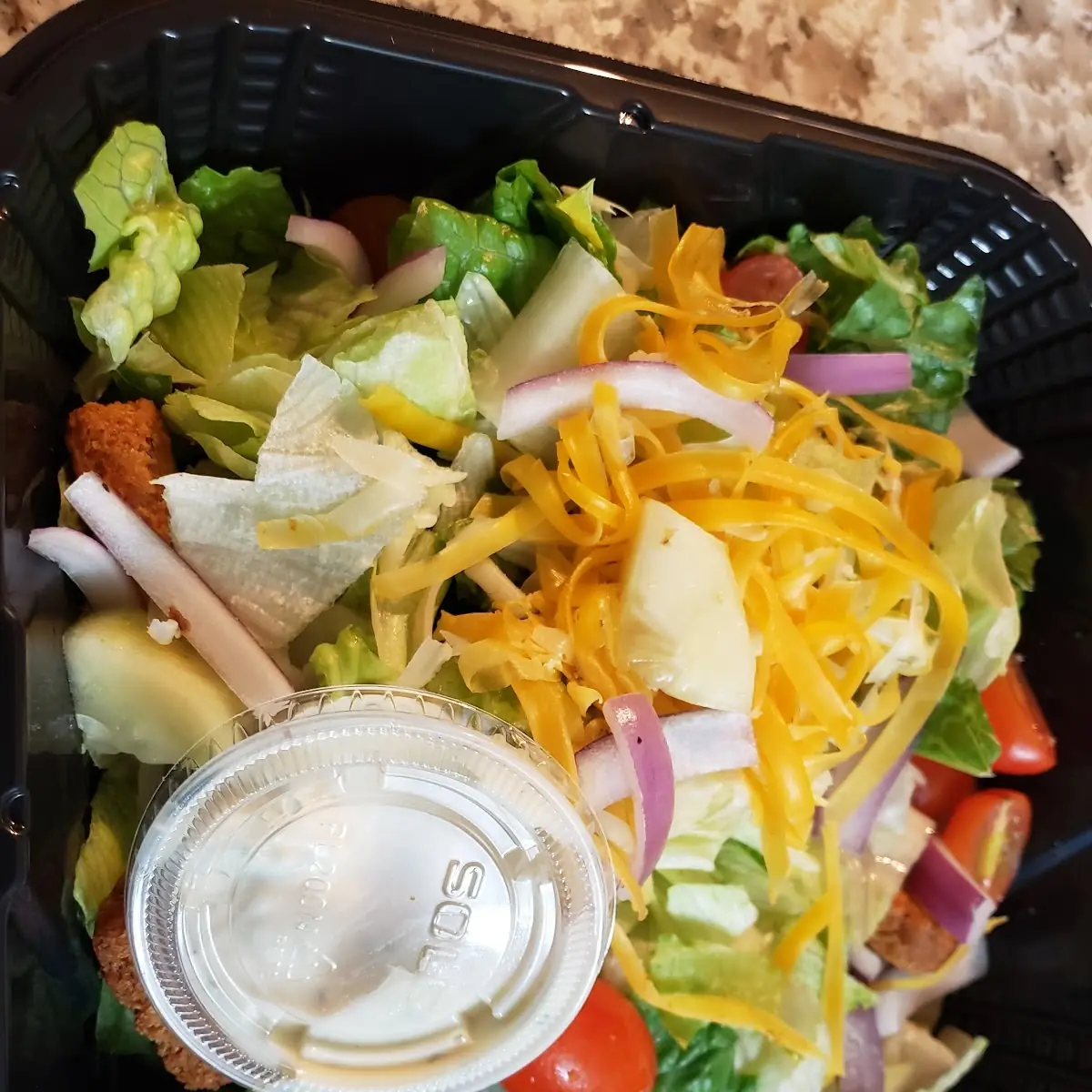 Dinner Salad with Blue Cheese