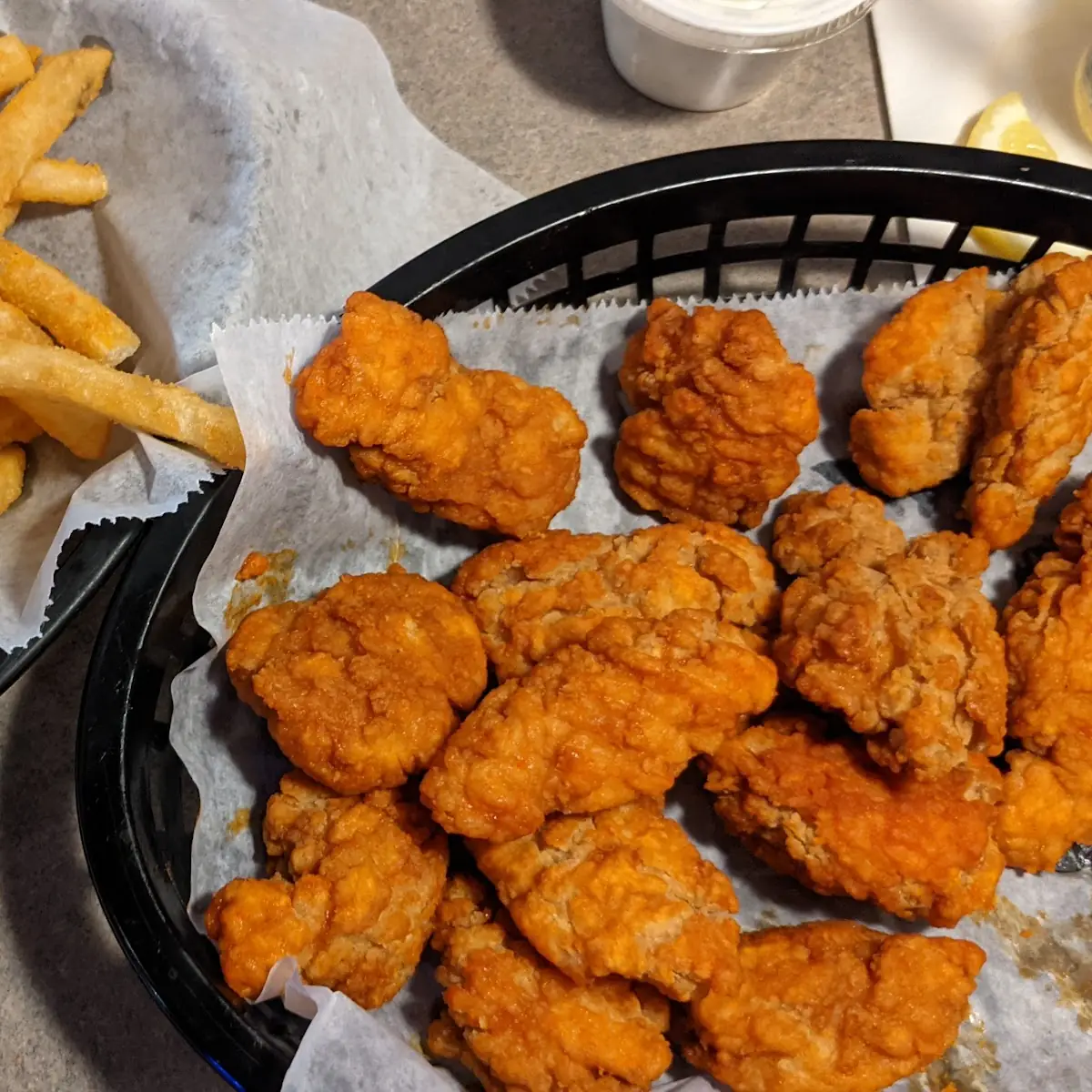 Boneless Wings and Fries