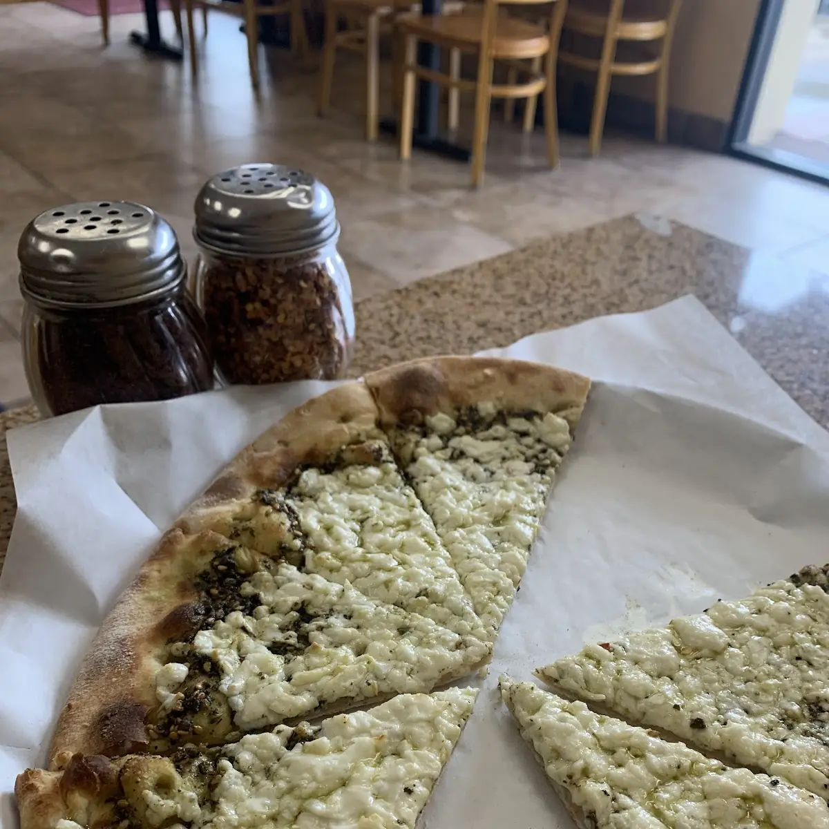 Zatar and Cheese Flatbread Pizza