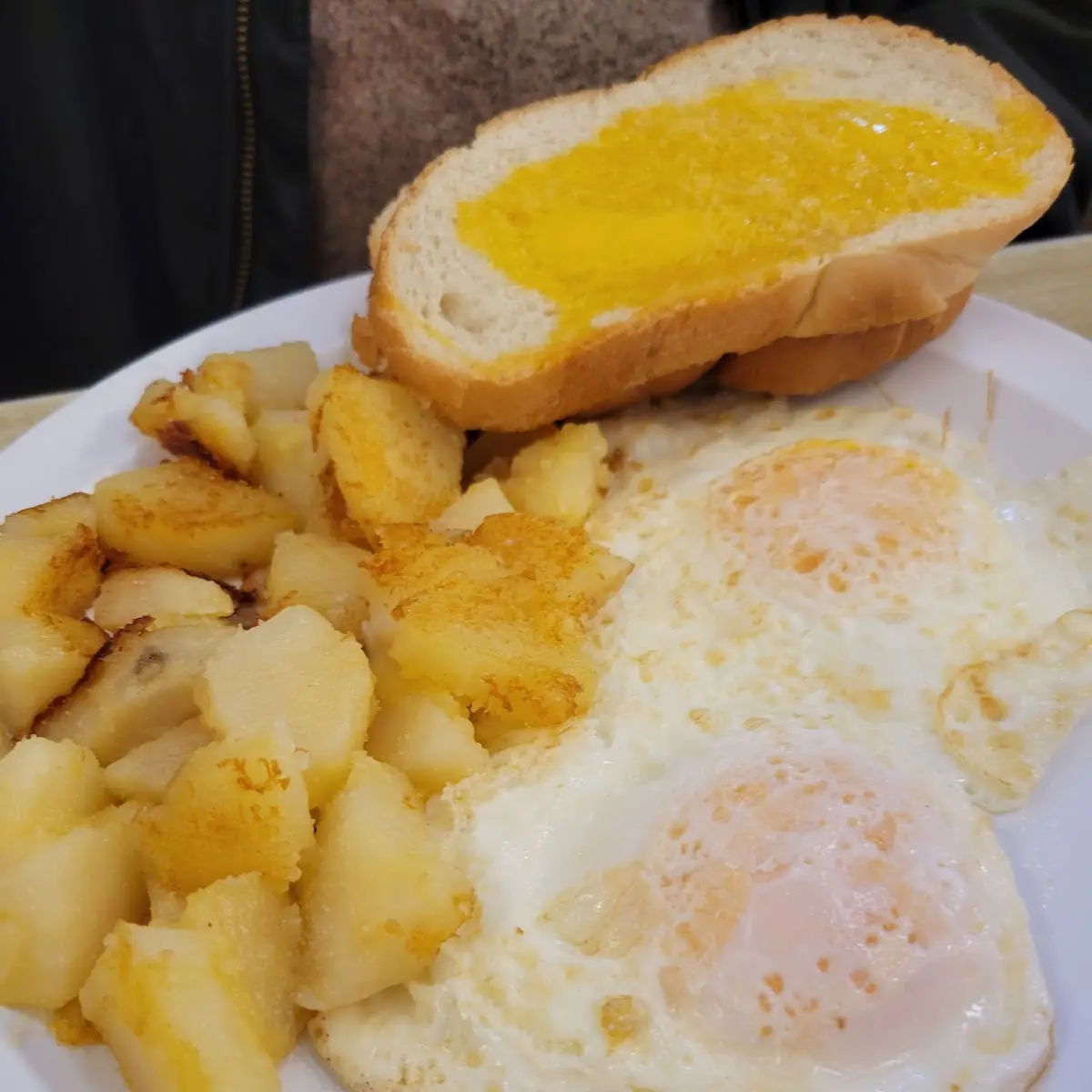 Two Eggs & Toast