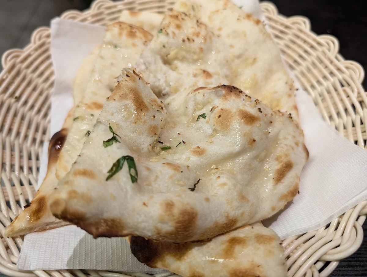 Garlic Naan, Delhi Spices