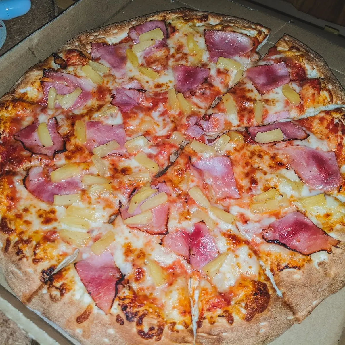 Hawaiian Pizza