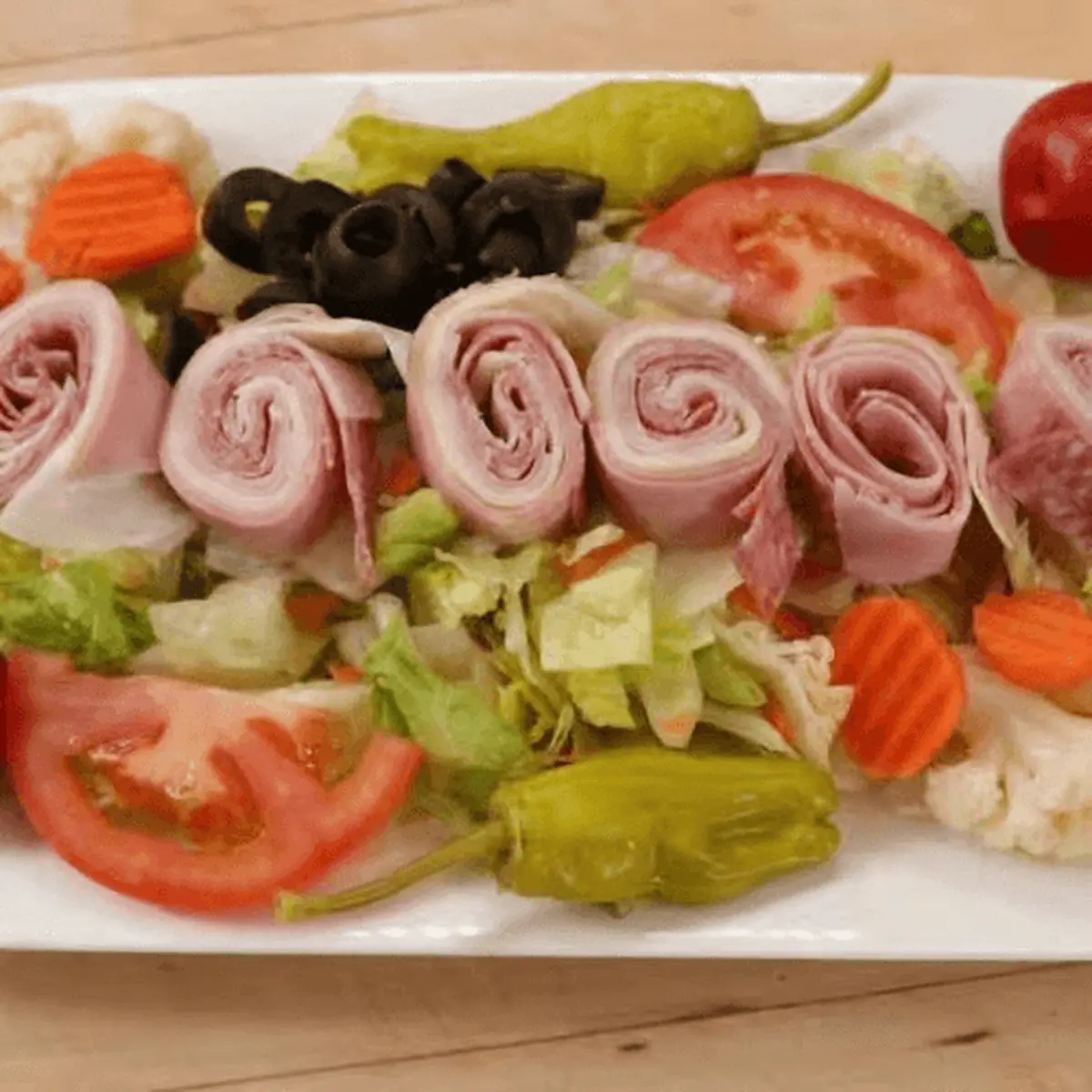 Cold Cut Sub Salad & Drink