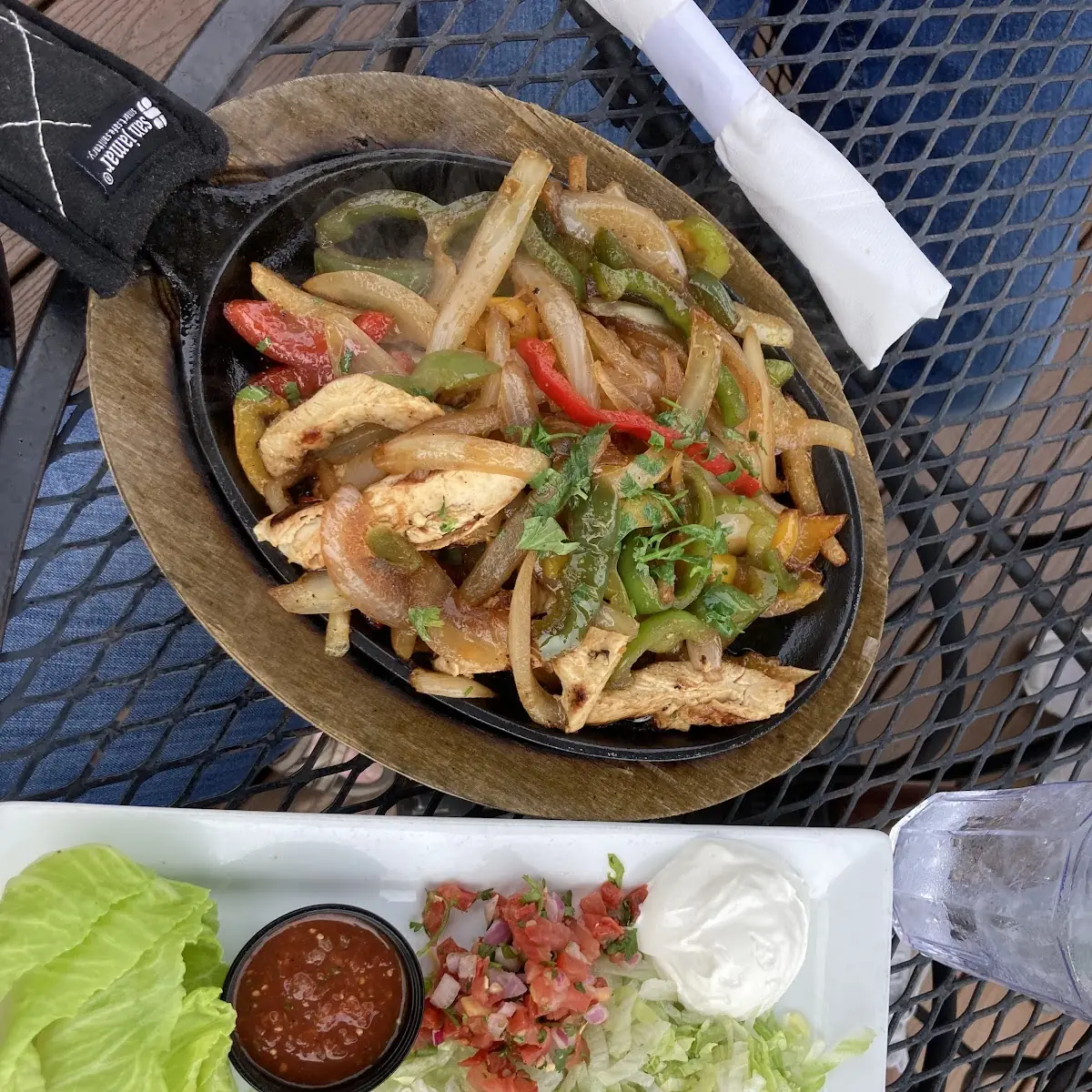 Chicken Fajitas with Lettuce Cups