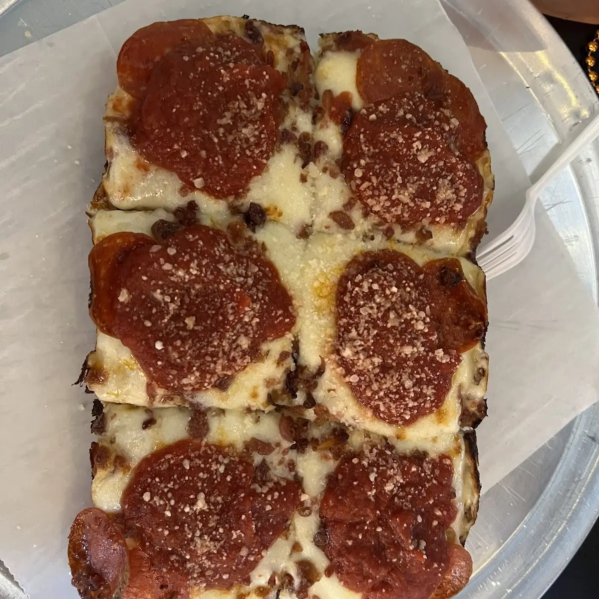 Regular Personal Pan Pizza