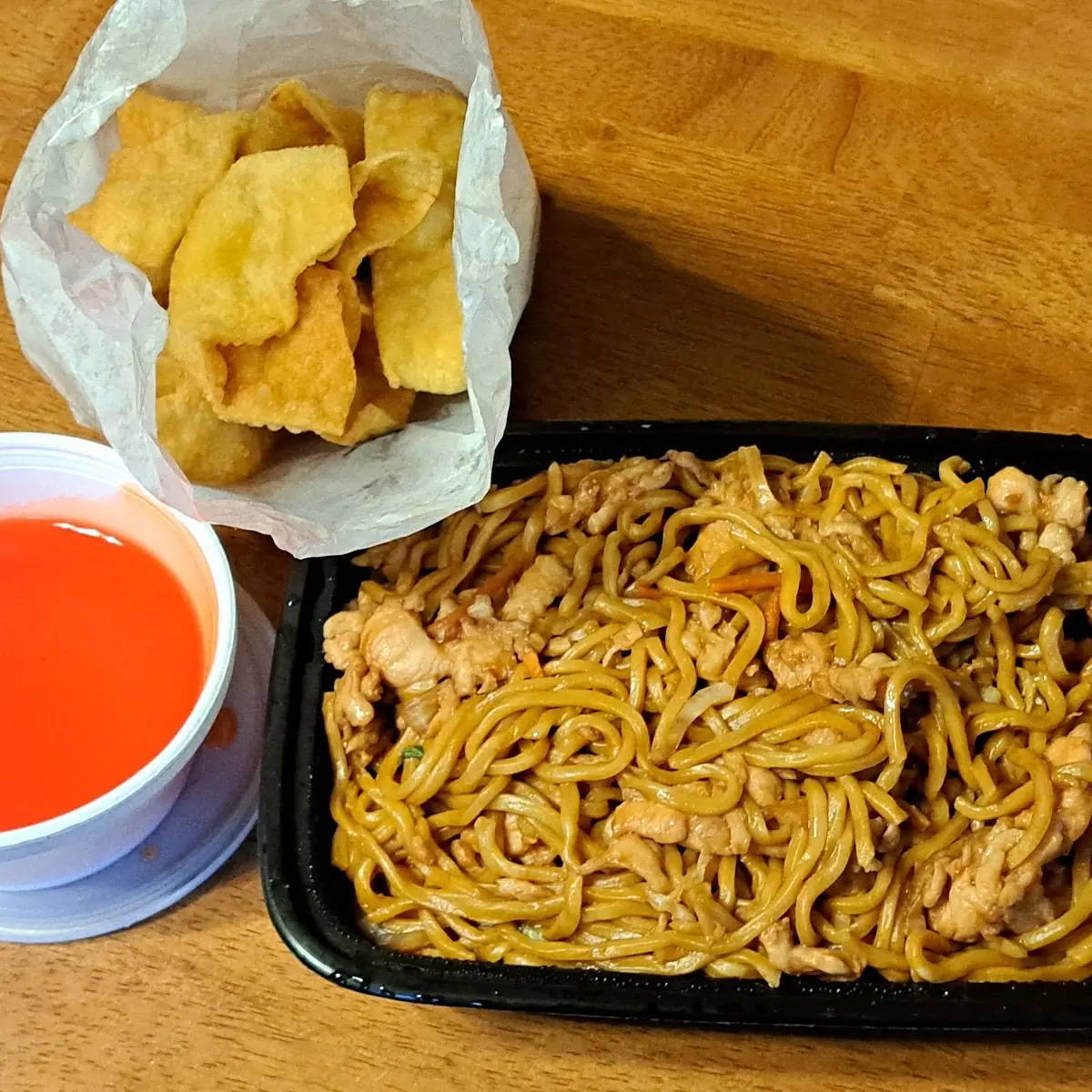 Chicken Lo Mein