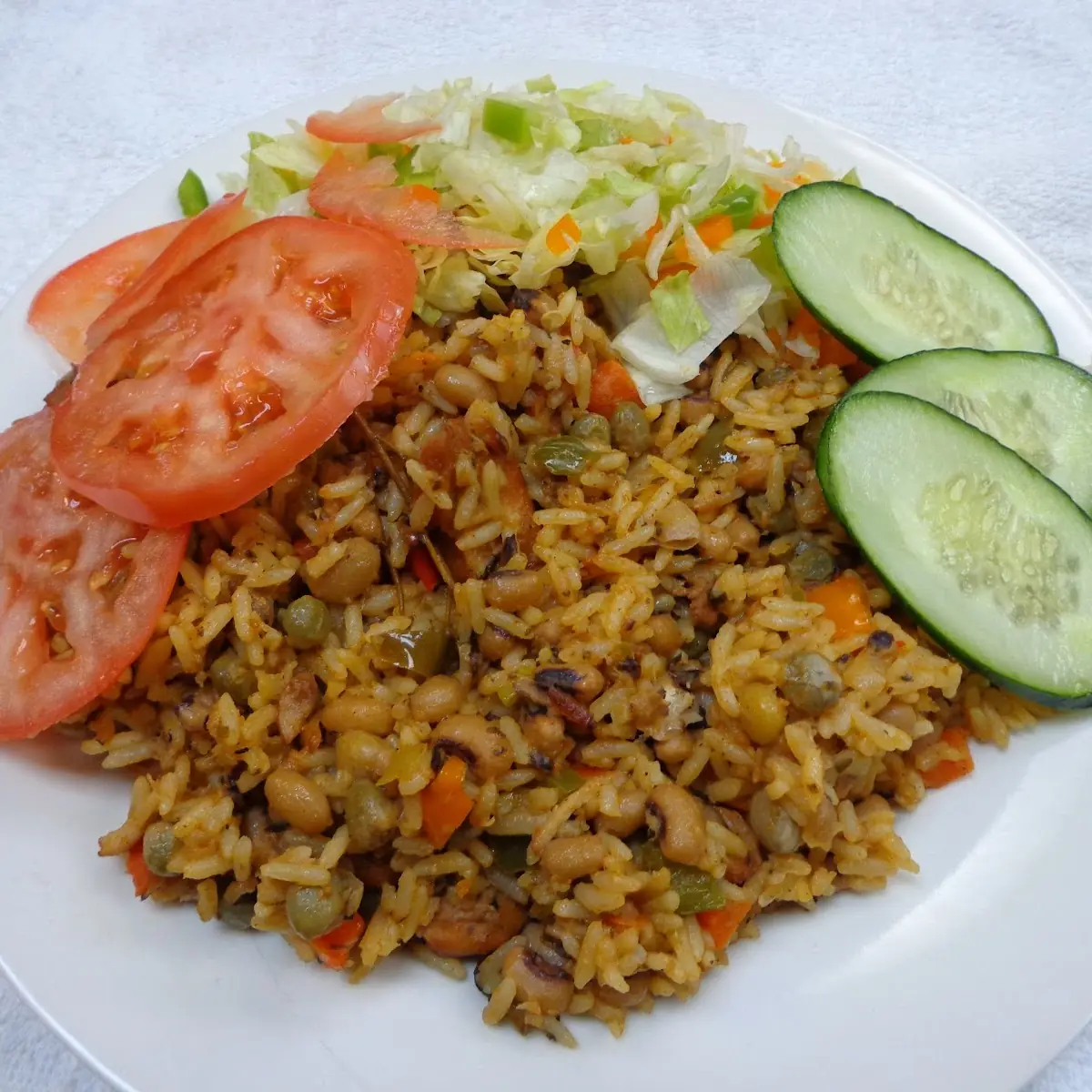 Chicken Pelau w Salad