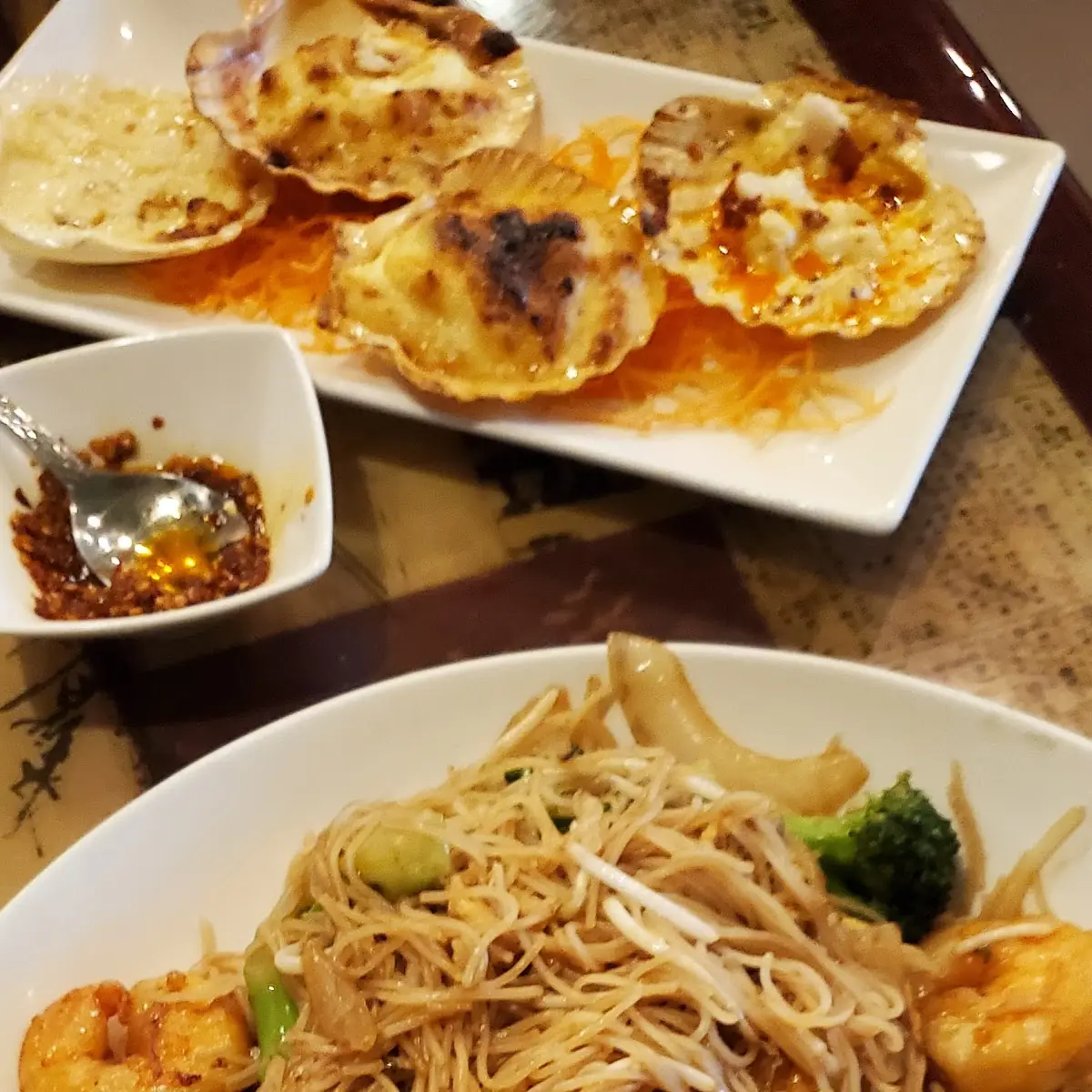 Hong Kong Pan Fried Noodle with Seafood