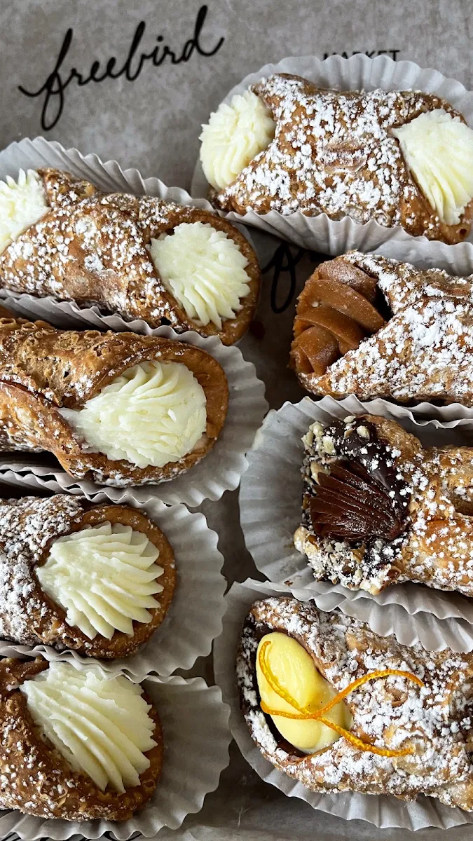 Cannoli Siciliani, Freebird Market