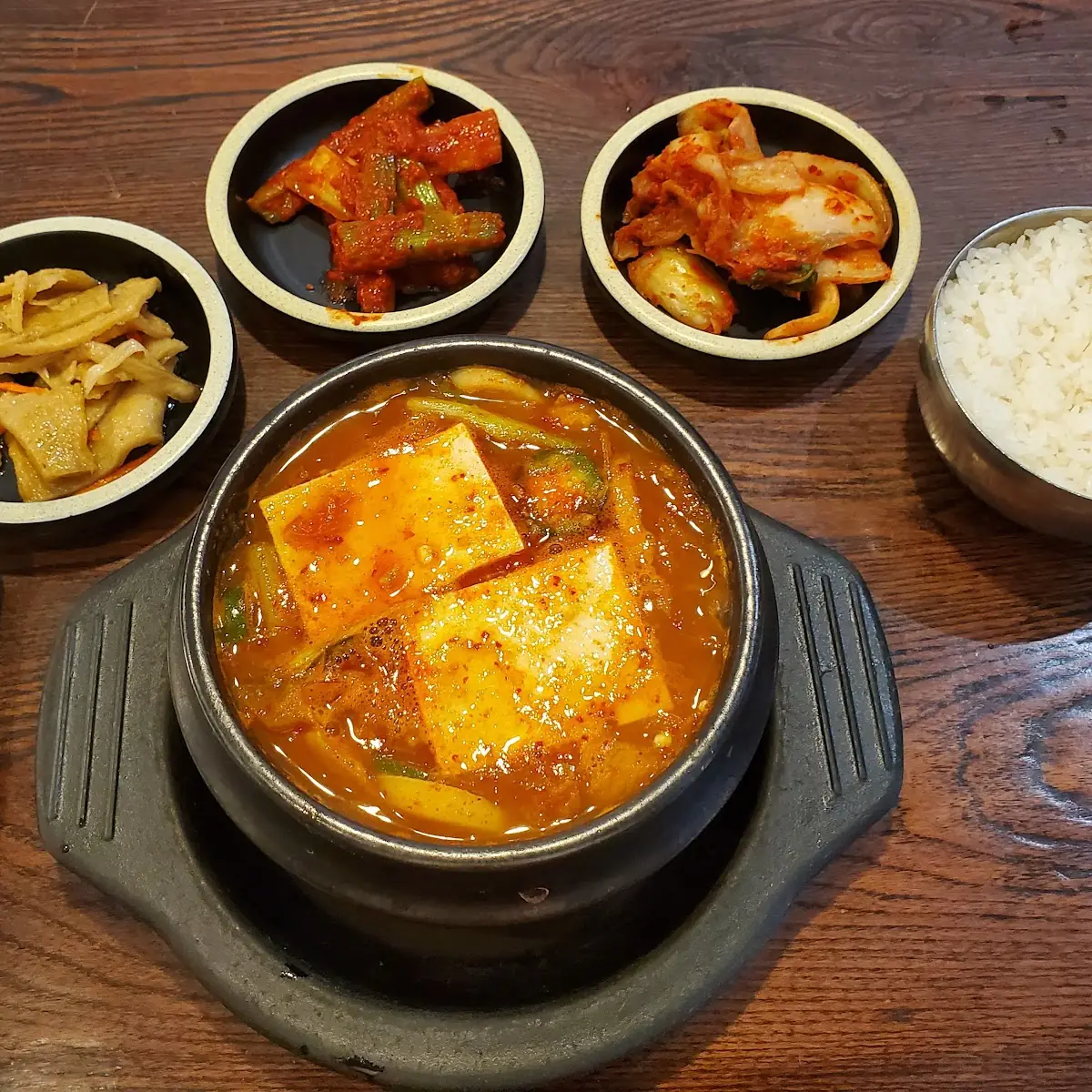 Kimchi Jjigae Spicy Kimchi Soup