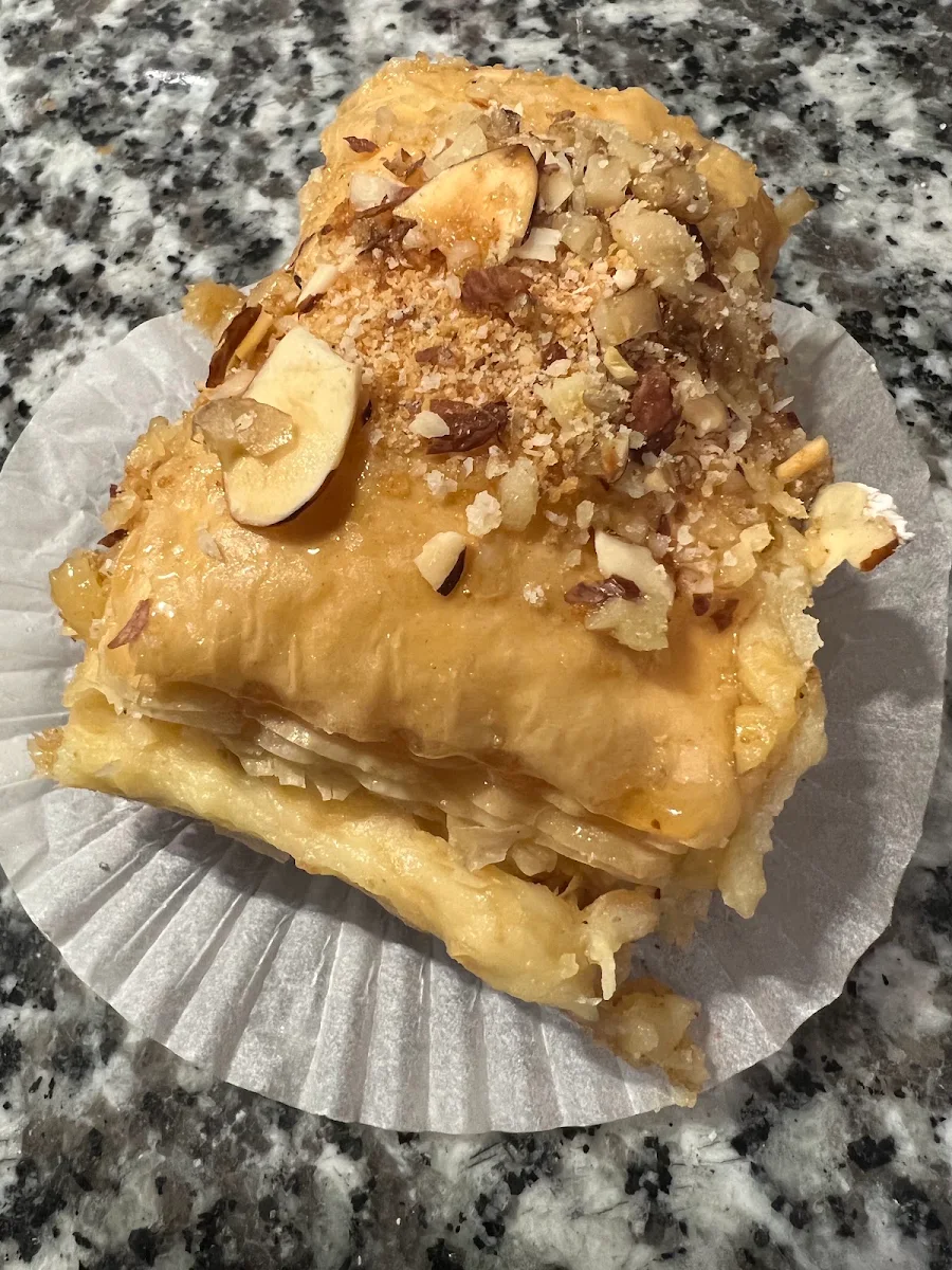 Baklava Cheesecake