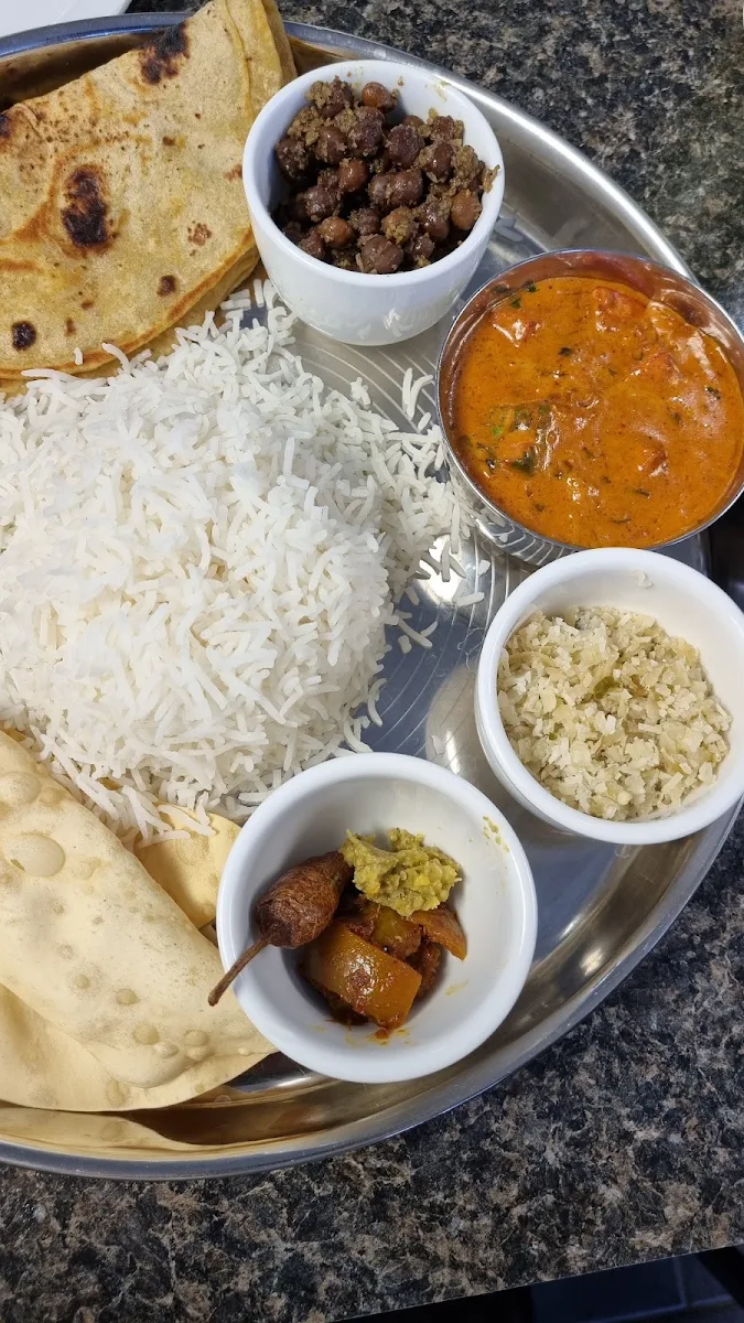 South Indian Veg Thali, Ginger Garlic South Indian Restaurant