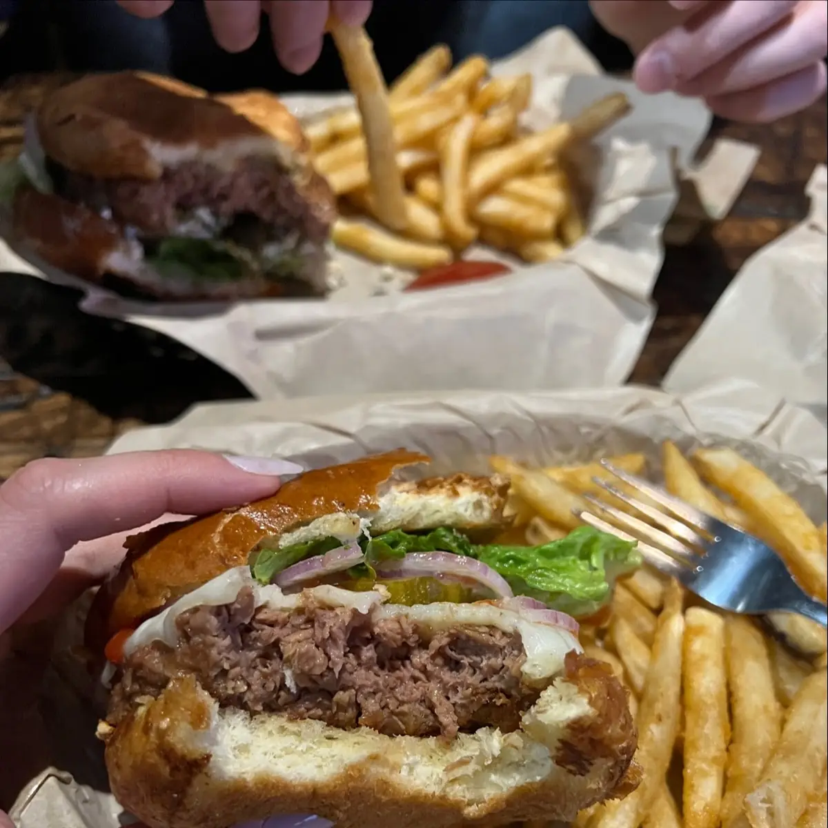Elk Burger