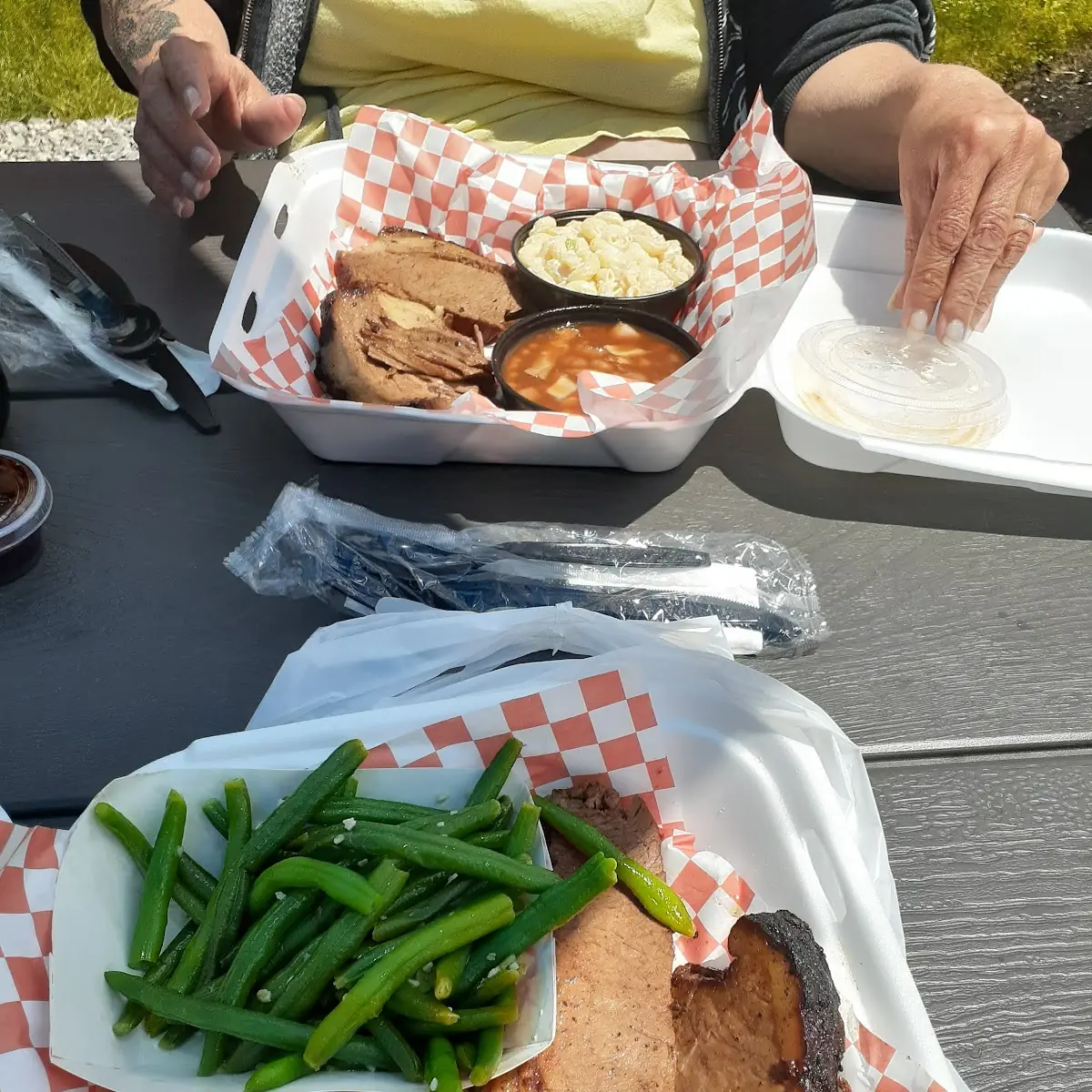 Brisket Plate with Green Beans