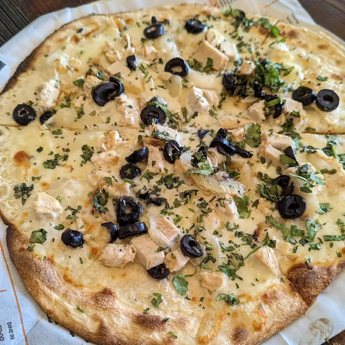 Grilled Chicken Pizza