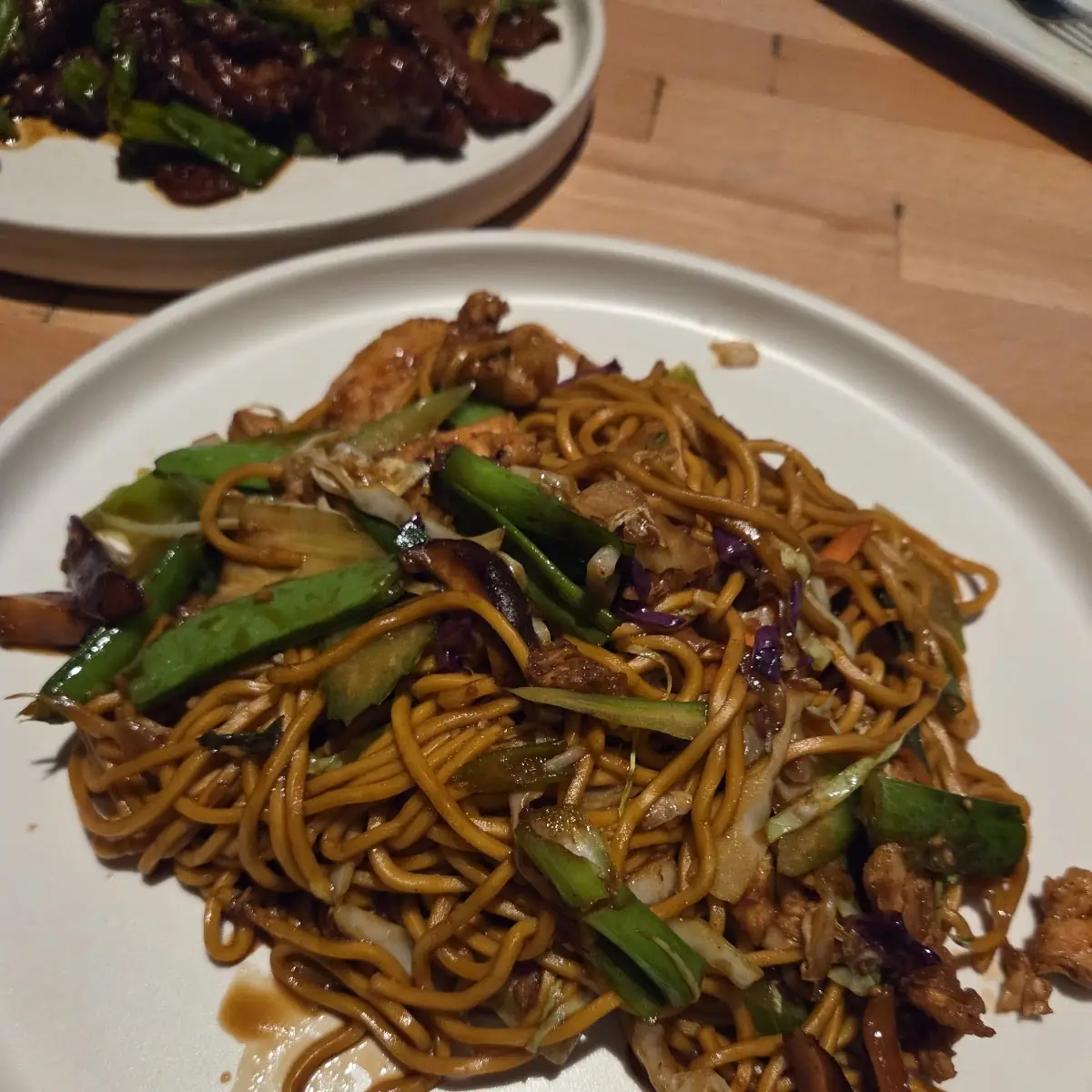 Chicken Lo Mein