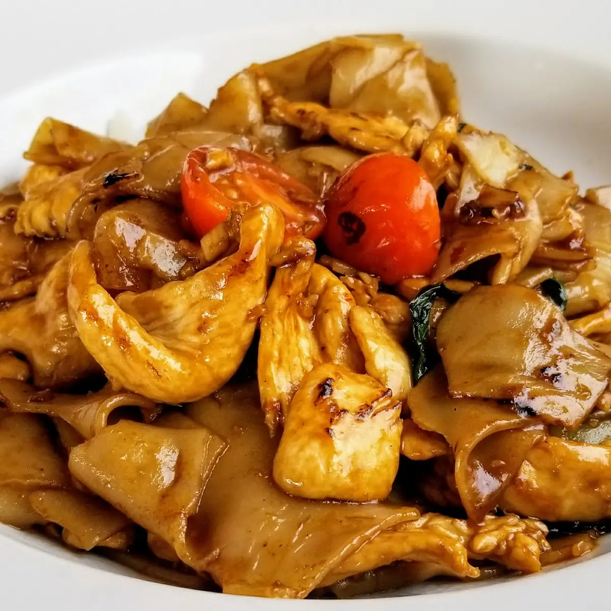 Chicken Drunken Noodles Lunch Special