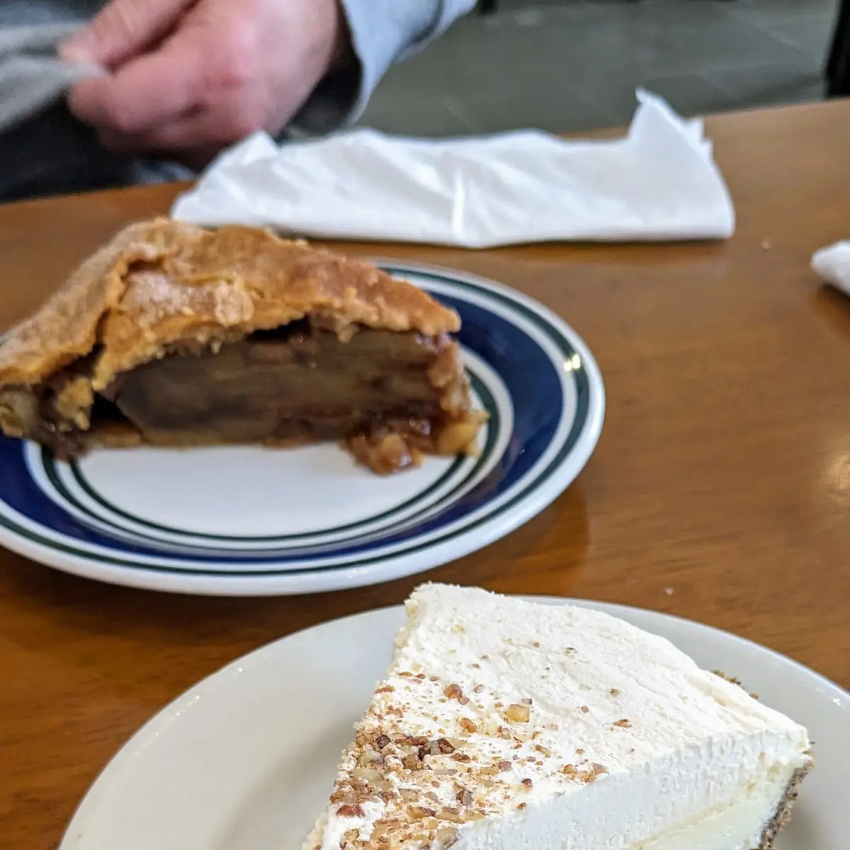 Apple Pecan Cheesecake