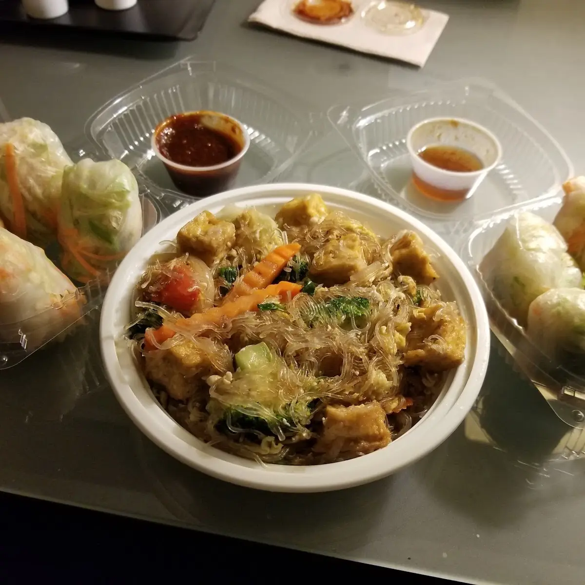 Pad Woon Sen & Summer Rolls