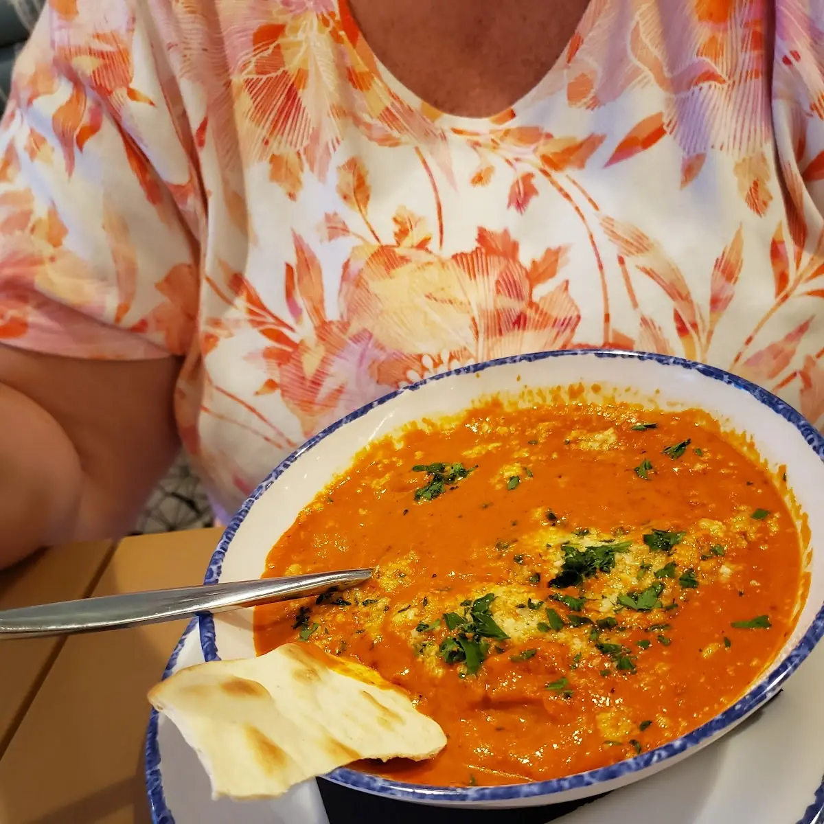 Roasted Red Pepper & Tomato Bisque Soup 13