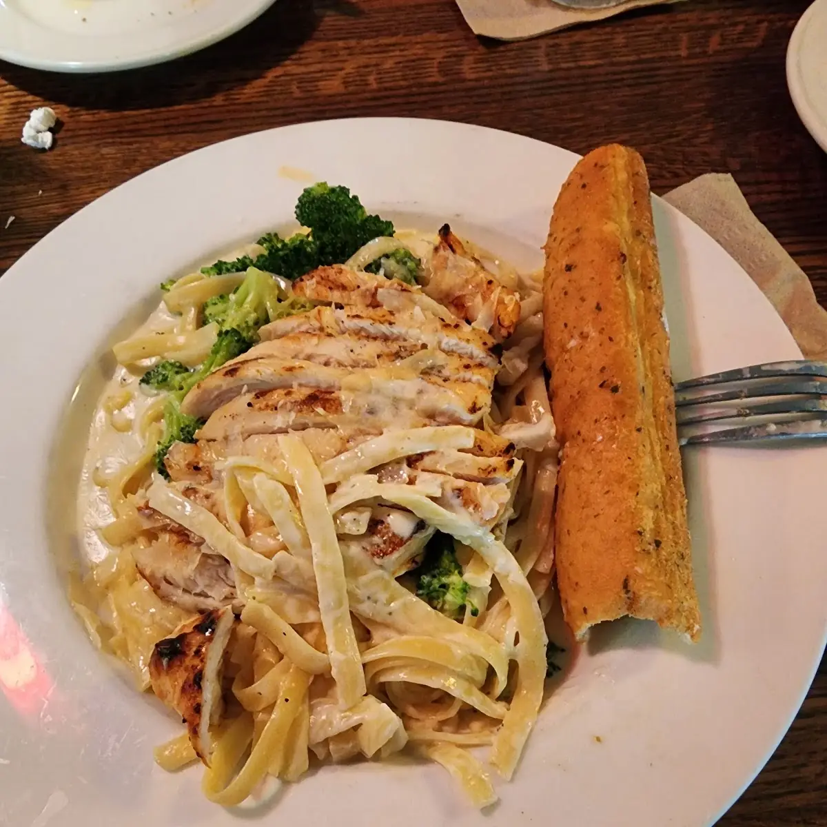Fettuccine Alfredo with Chicken and Broccoli